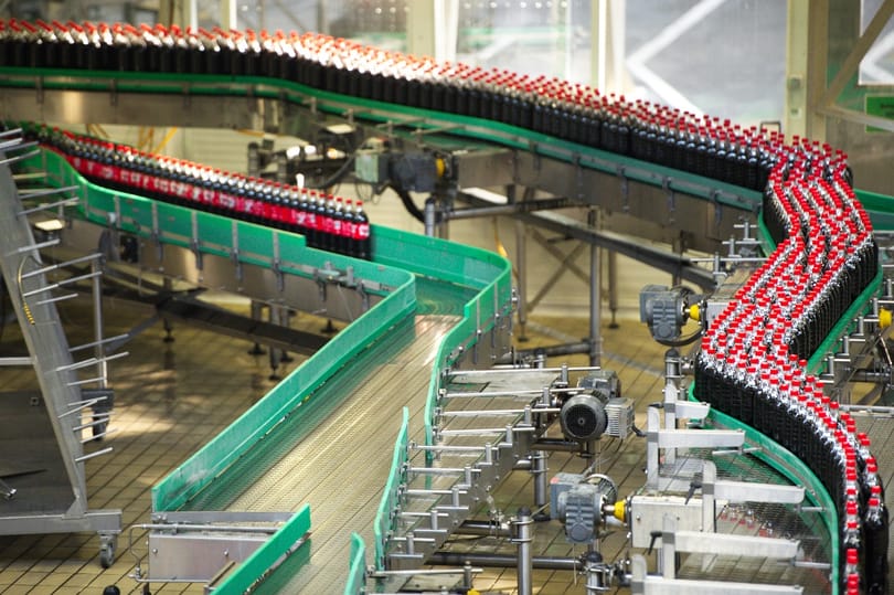 Így nyírja ki a Coca-Cola az olajipart