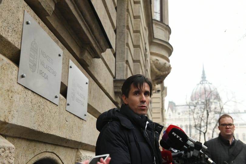 Újabb törvénysértésről beszéltek a Czeglédy melletti tüntetésen