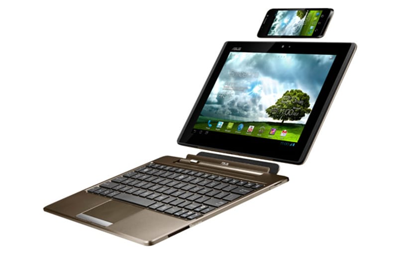 ASUS PadFone: mobilból tábla, táblából netbook [videó]
