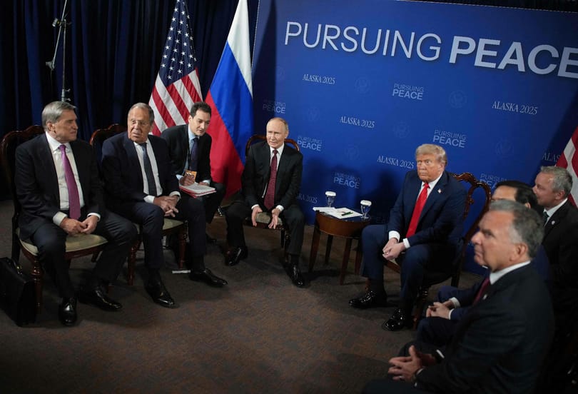 Putyin és Trump már két órája tárgyal, azaz az amerikai elnök lehetségesnek tarthatja a megegyezést