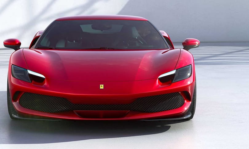 Magyar kéz rajzolta meg a legújabb Ferrari kabrió változatát