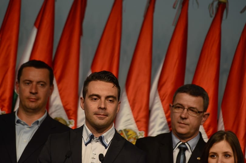 Vona: Nem adjuk fel
