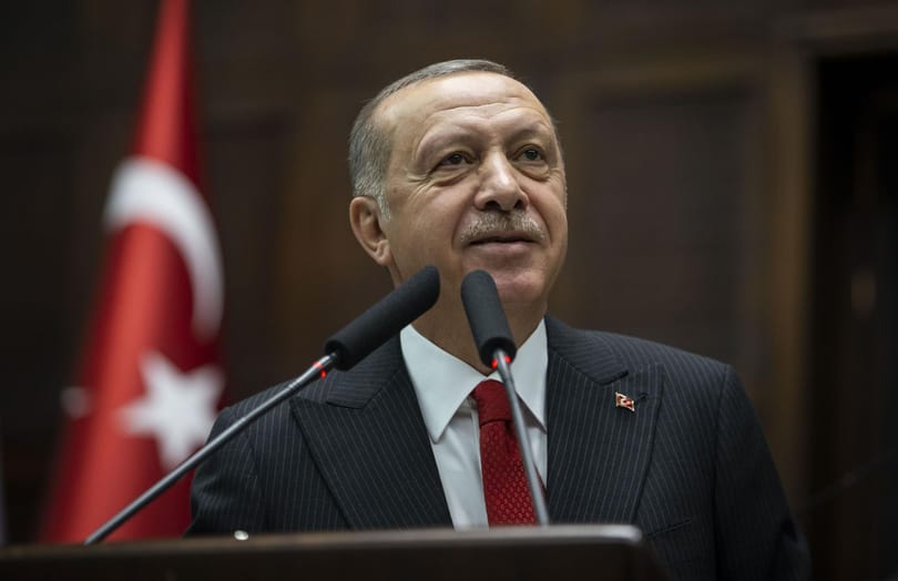 Három nap után Erdogan is gratulált Bidennek