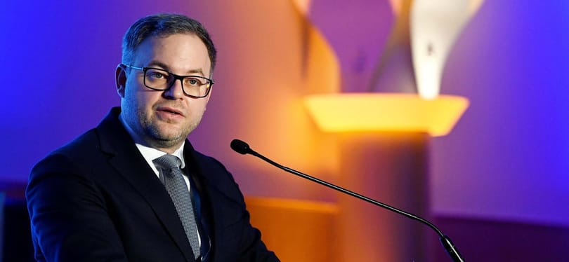 Orbán Balázs „megtalálta”, miért csökkent jelentősen az EU támogatottsága Magyarországon