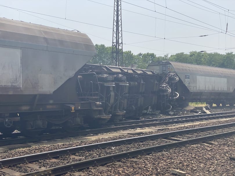 Szerdán is késésekre kell készülni a szobi vasútvonalon a kisiklott tehervagon miatt