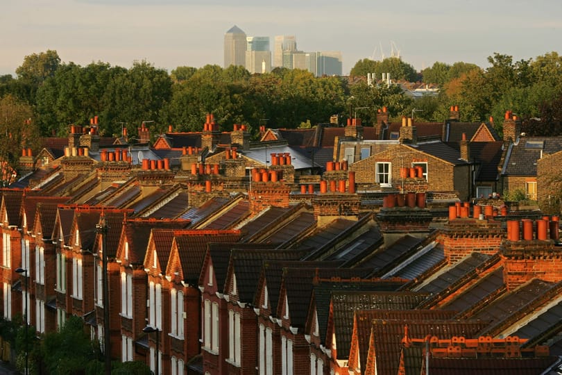Síró gyerekük miatt akarnak kilakoltatni egy magyar családot Londonban