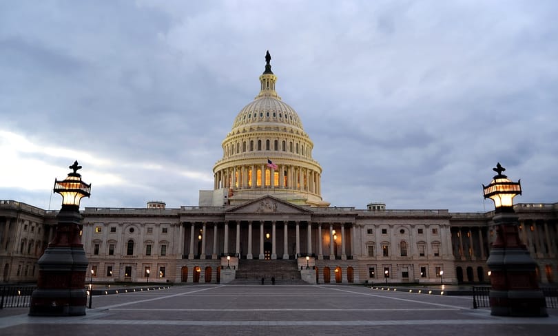 Kiutasított 35 orosz diplomatát az USA, szankciók is jönnek