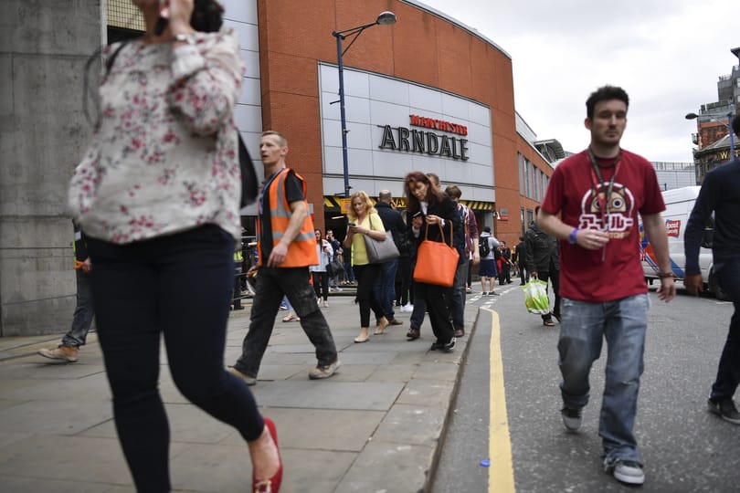 Pánik tört ki egy manchesteri bevásárlóközpontban
