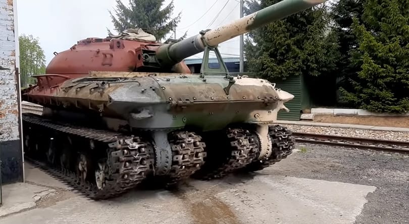 Kigördült az oroszok atombiztos tankja