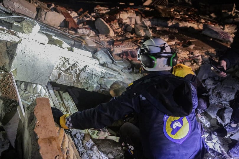 Újabb erős, 7,6-os földrengés rázta meg Törökországot