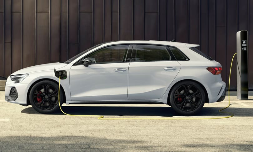 Jön a tisztán elektromos új Audi A3