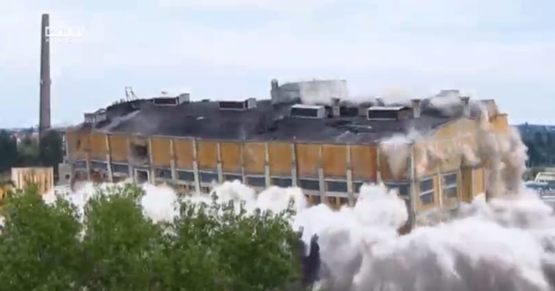 Itt vannak a legjobb videók a csepeli épületrobbantásról