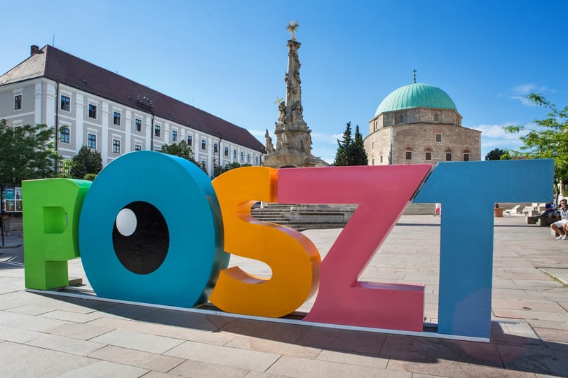 Pécsi önkormányzat: Egyszerű trükkel több tízmillió közpénzt nyúltak le a POSZT szervezői