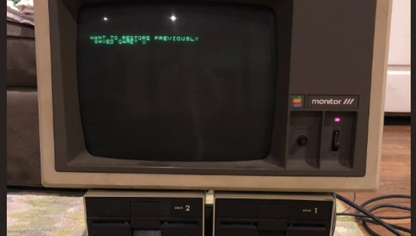 30 éves Apple számítógépet talált a szülei padlásán, és alig hitt a szemének, amikor bekapcsolta