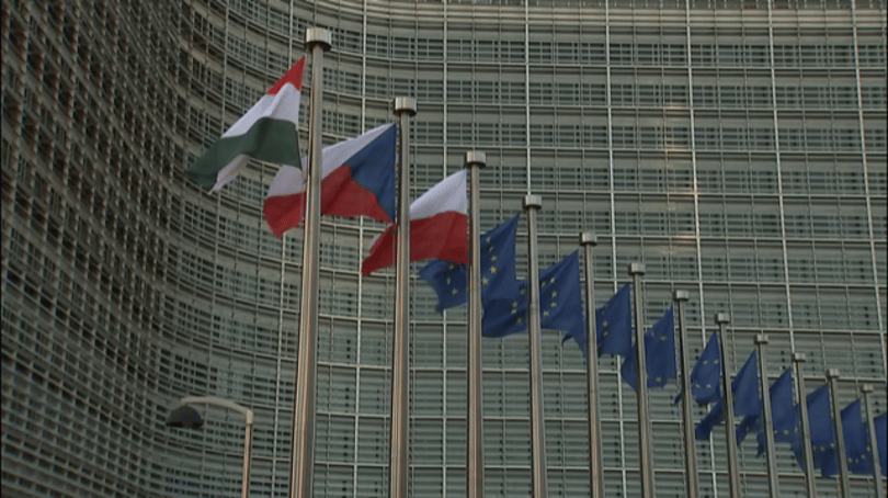 Die Zeit: Az EU ne erőből oldja meg a vétóviszályt