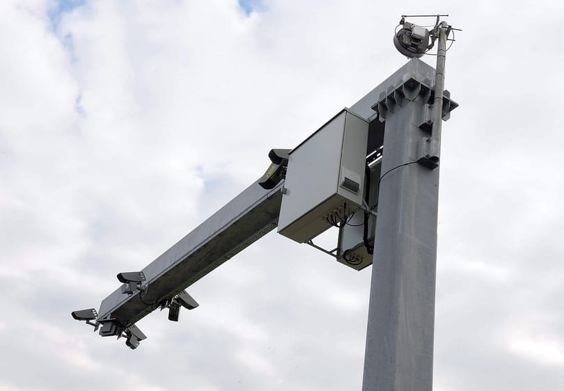 Máshol vetik be az autópályák mellől elvezényelt traffipaxokat