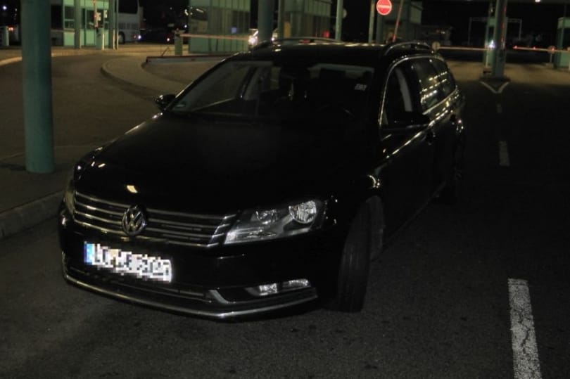 Már majdnem átjutott a határon a Volkswagen, de a magyar rendőrök résen voltak