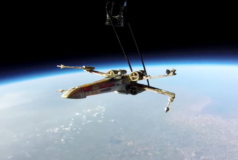 X-szárnyú vadászgépet és GoPro kamerát küldtek a világűrbe – ez a videó lett az eredmény