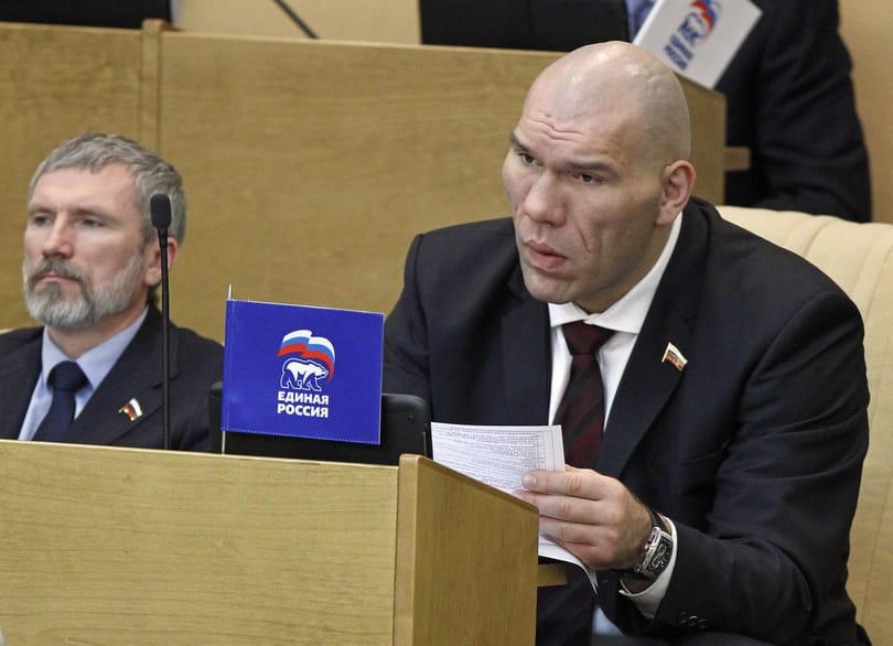 Valujev befejezte a bokszot