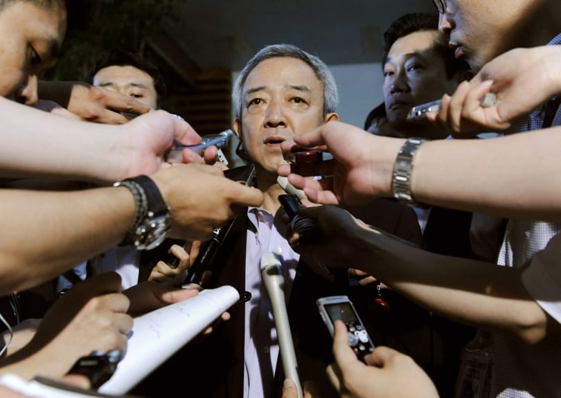 Egy hét után lemondott a japán újjáépítésügyi miniszter