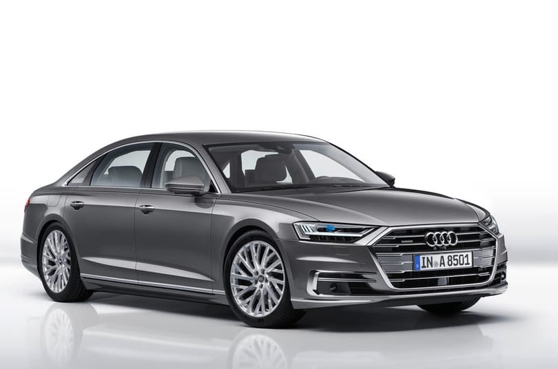Rajtvonalnál az új Audi A8, kezdődik a forgalmazás