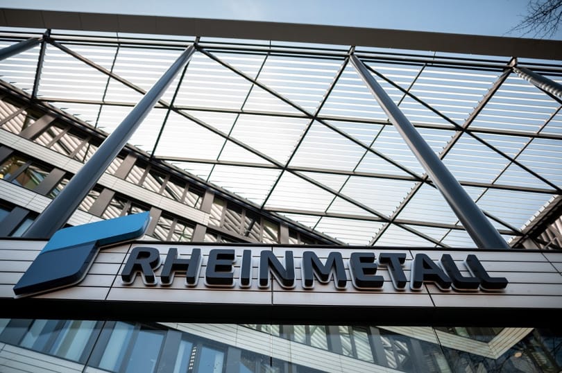 Több mint 115 milliárd forint értékben rendelt tüzérségi lövedéket a Rheinmetalltól egy NATO-tagállam