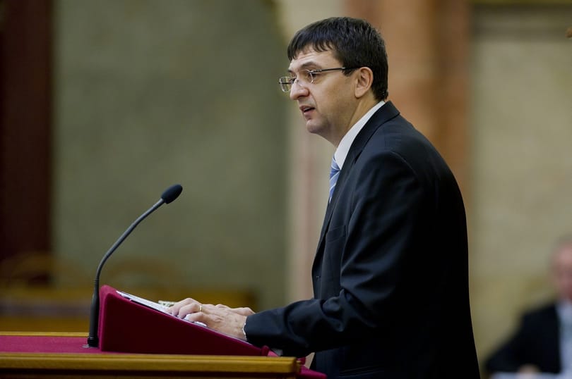 Az ÁSZ is aggódik a tranzakciós illeték miatt