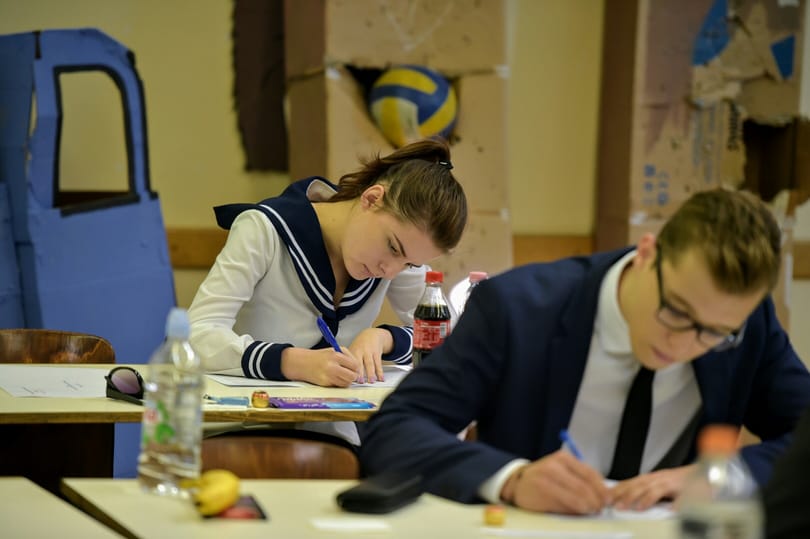 Felsőfokú nyelvvizsgára illő feladat is volt a középszintű angolérettségin