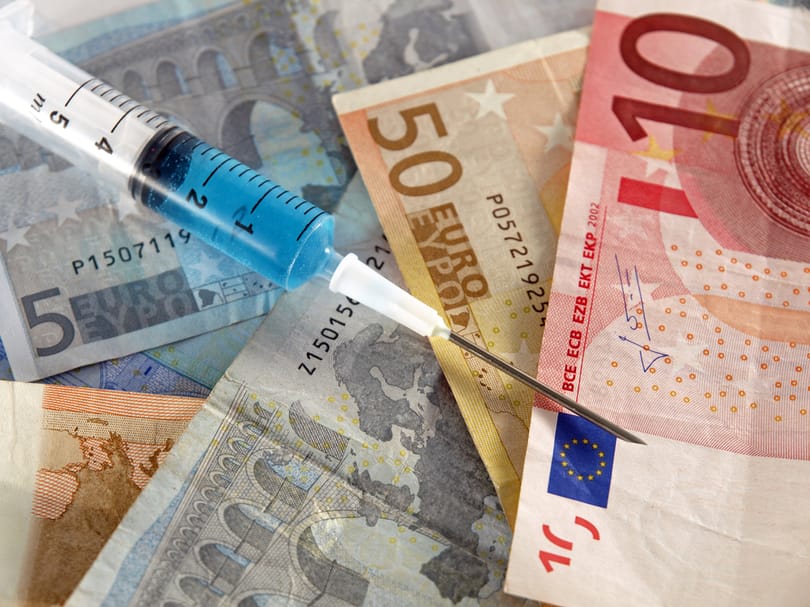 Ennyi pénz hiányzik az osztrák bankokból: 4 milliárd euró