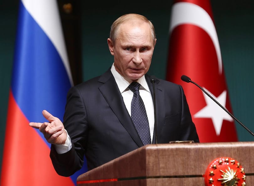 Putyin most vakarhatja igazán a fejét