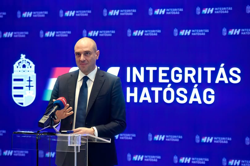 Az Integritás Hatóság a Microsoft- és a víziközműmutyikról: Ez a pénz elúszott