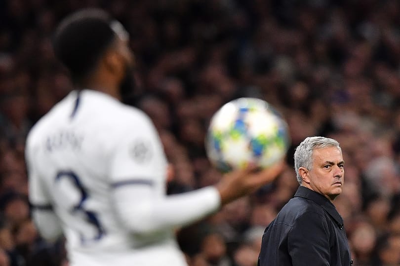 Labdaszedőnek hálálkodott Mourinho csapata győzelme után