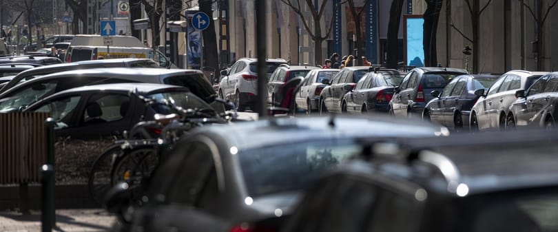 Vége az ünnepi ingyenes parkolásnak a fővárosban