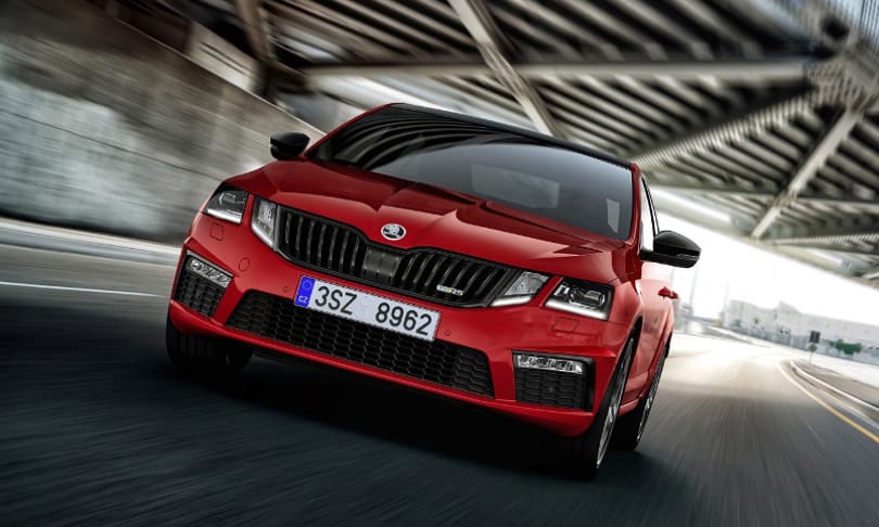 Újabb zöld rendszámos: jön a hibrid Skoda Octavia RS