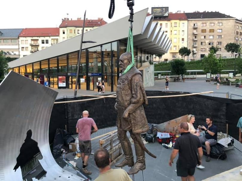Szobrot kapott Széll Kálmán a róla elnevezett téren - fotók