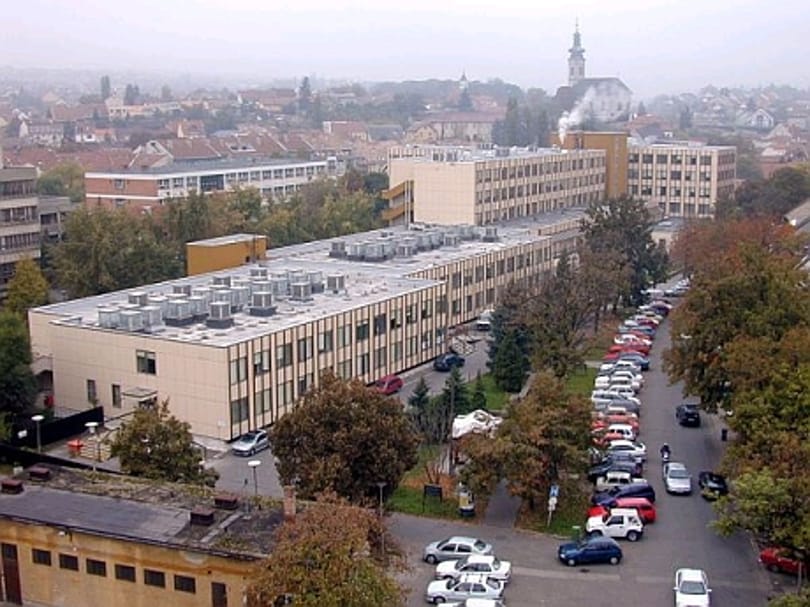 A Magyar Idők szerint az egri kórházban minden szép és jó
