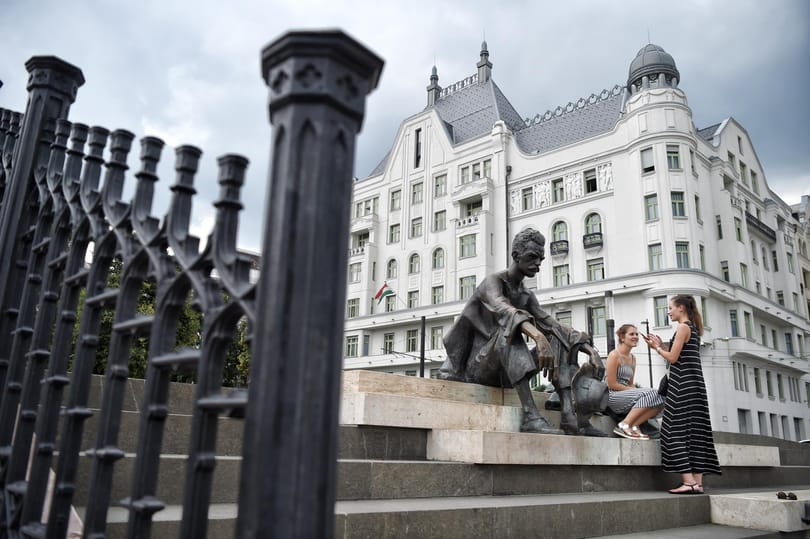 Kétmillió forintot szurkoltak le egy József Attila-kötetért