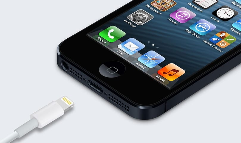 Régóta nagyon várt funkció jöhet az iPhone 8-ba: szupergyorsan feltöltődik majd