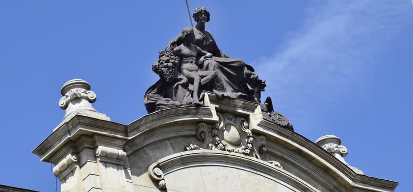 Hamarosan megjelenhet az újabb jegybanki kamatemelés a törlesztőrészletekben