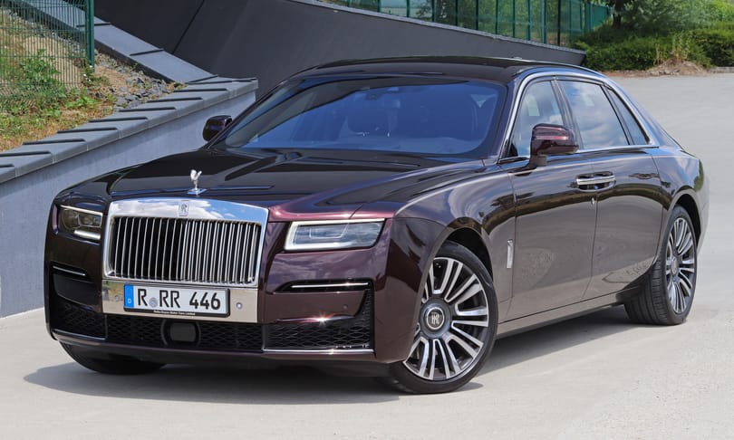 174 millió forintért csillaghullás akár nappal is: teszten az új Rolls-Royce Ghost