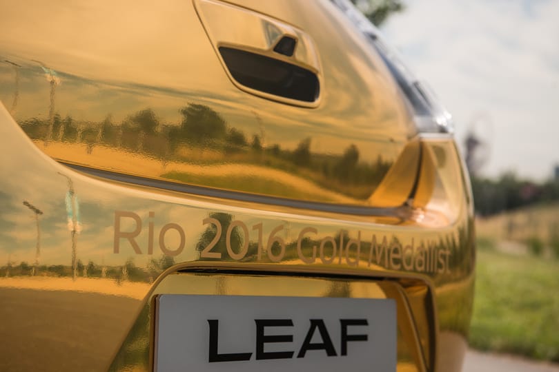 Arany autót ad a Nissan az aranyérmes brit sportolóknak