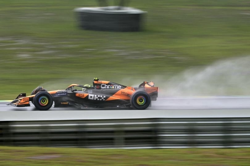 Káosz a brazil nagydíj időmérőjén: Norrisé a pole, Verstappen hátulról rajtolhat