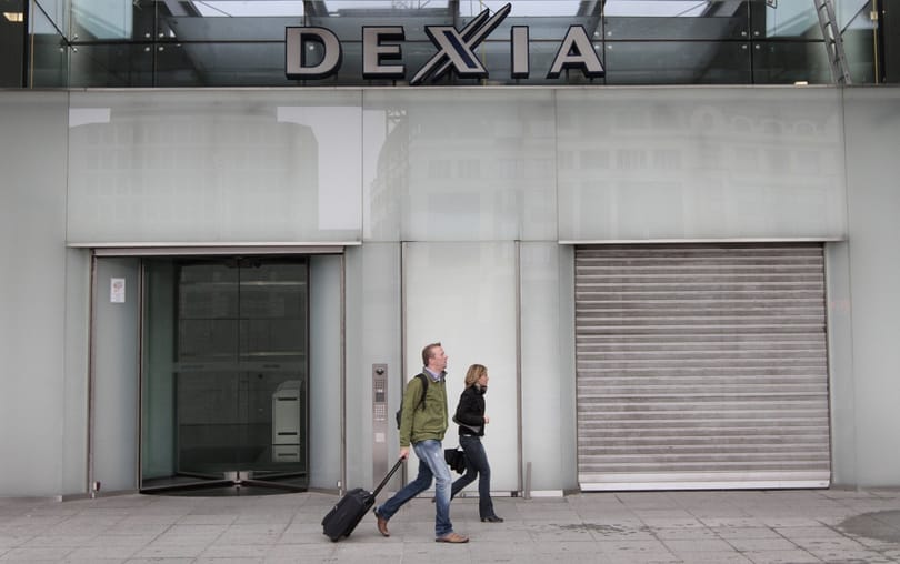 Államosítják a Dexiát: itt a görög válság első nyugat-európai áldozata