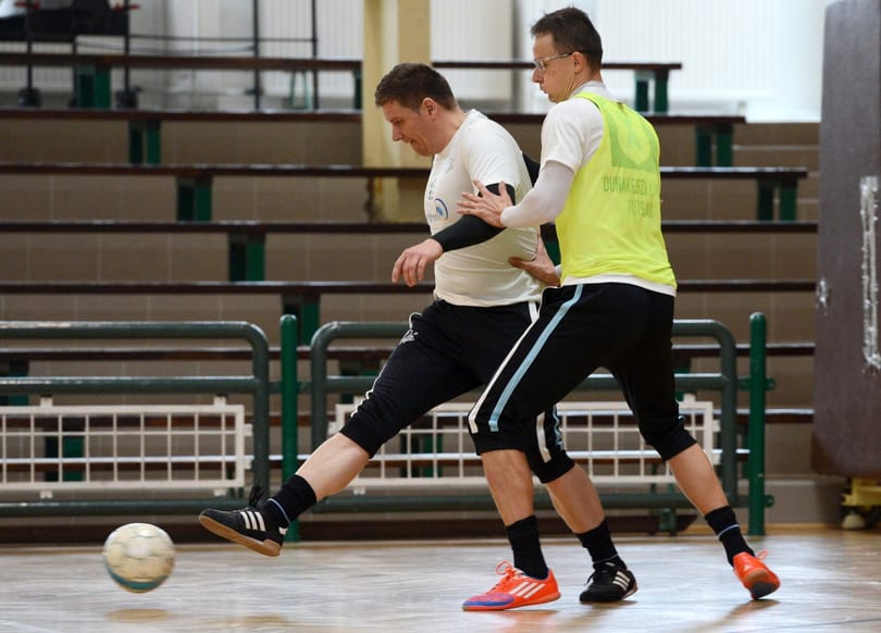 Szijjártó Péter futsalos barátja újabb ingatlanos céget alapított 