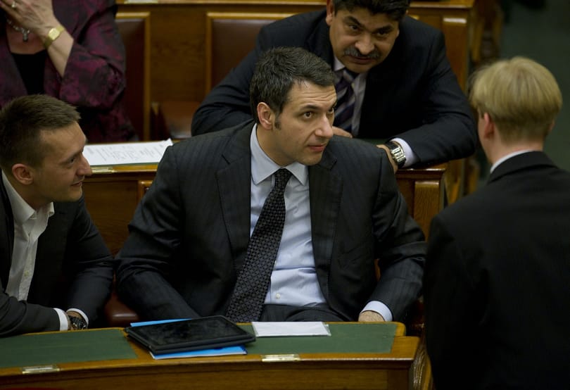 Lázár bejelentése mögött bennfentes kereskedést sejt az MSZP