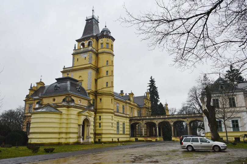 Lázár János felügyelete alá kerülhet a milliárdokból felújított békési kastély