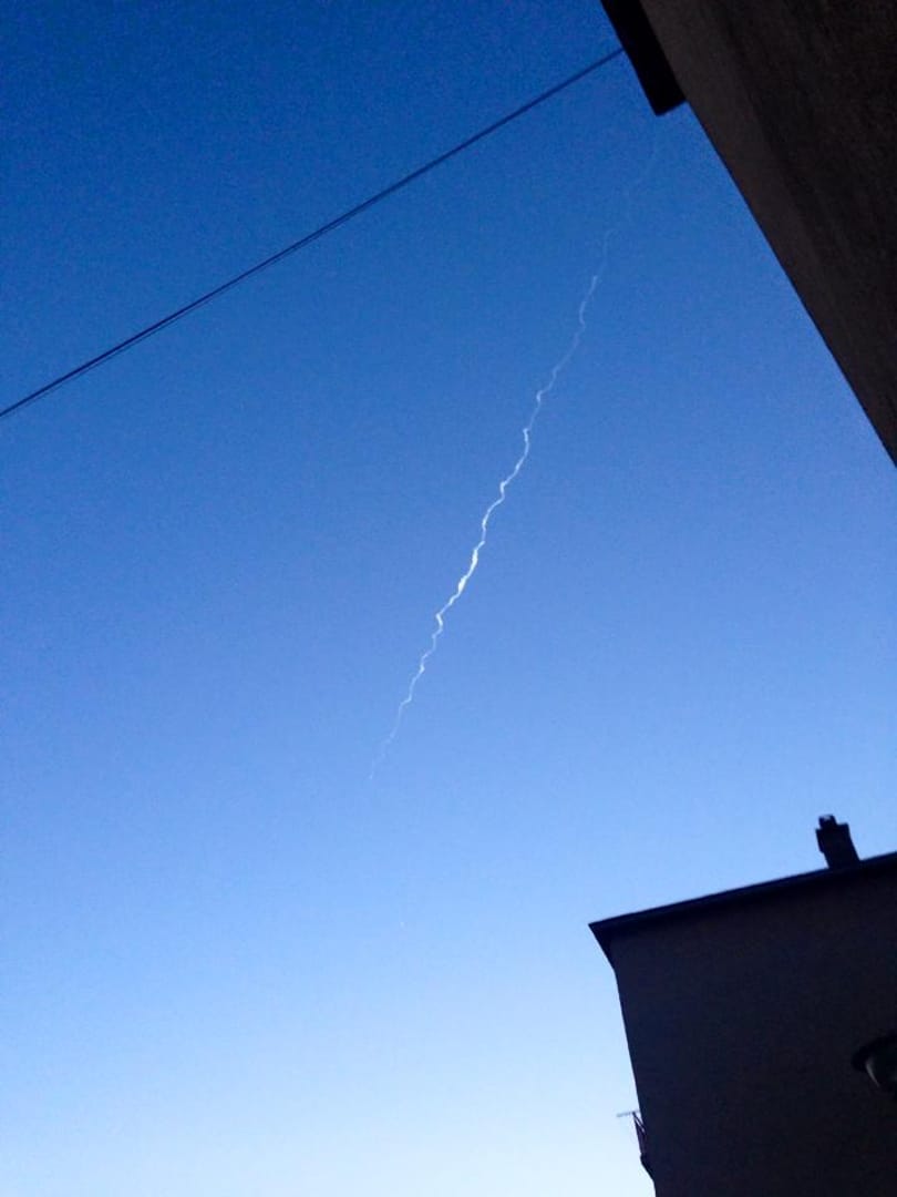 Pár deciméteres lehet a miskolci égen felrobbant meteorit