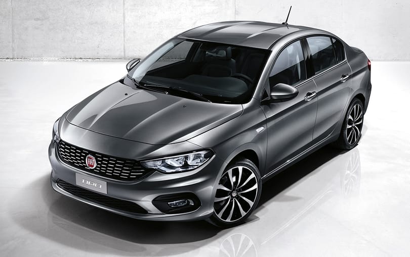 Klasszikus szedánként tér vissza a Fiat Tipo