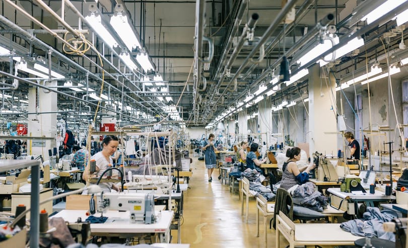 40 millió ember veszítheti el a munkáját a ruhagyárak bezárása miatt