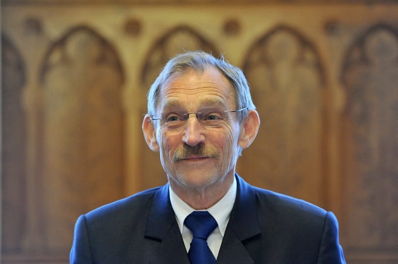 Pintér Sándor: 